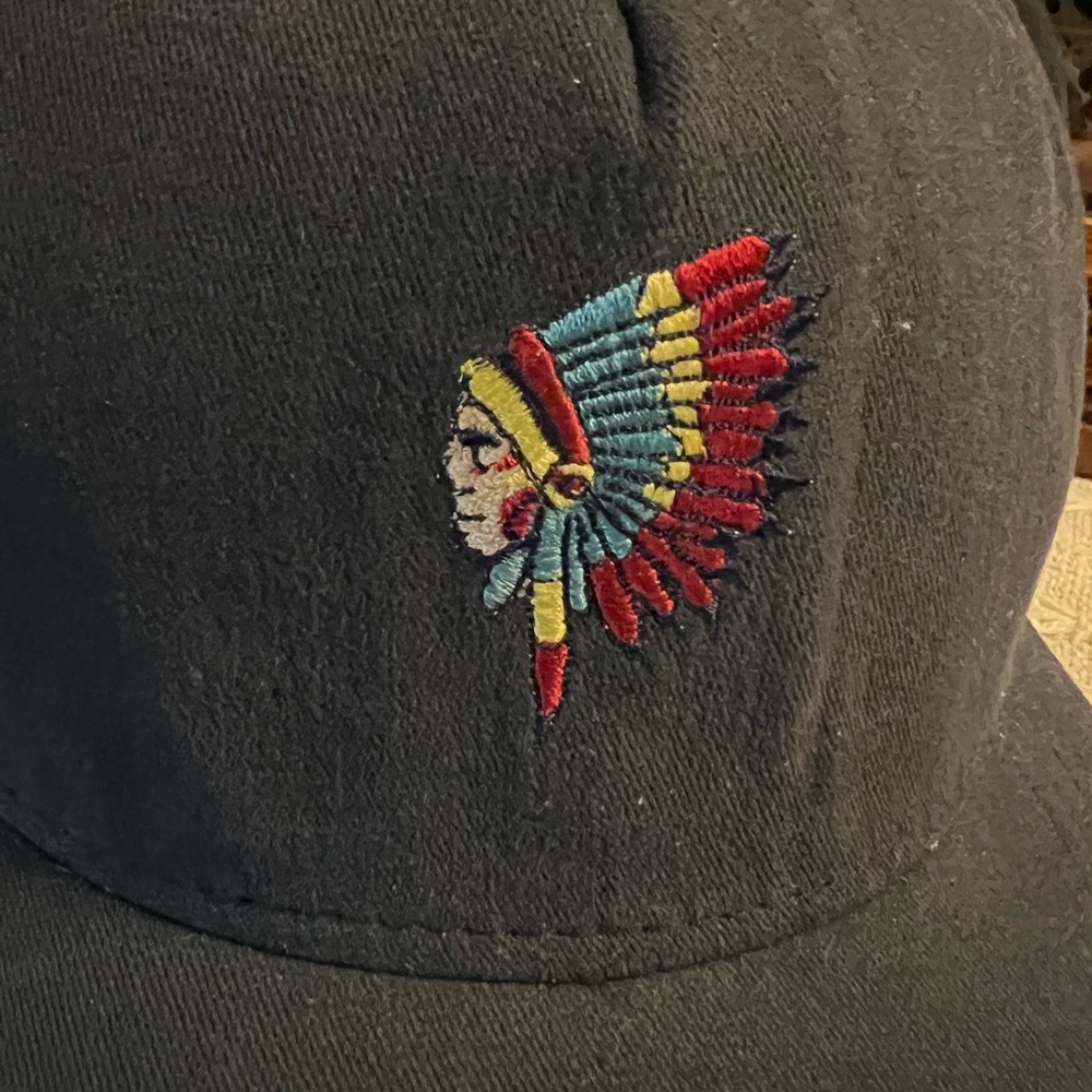 ROXXI BY ROYAL GRIP *Vintage*‎ Embroidered Indian Blackhawk Adjustable Back Hat - Picture 2 of 6
